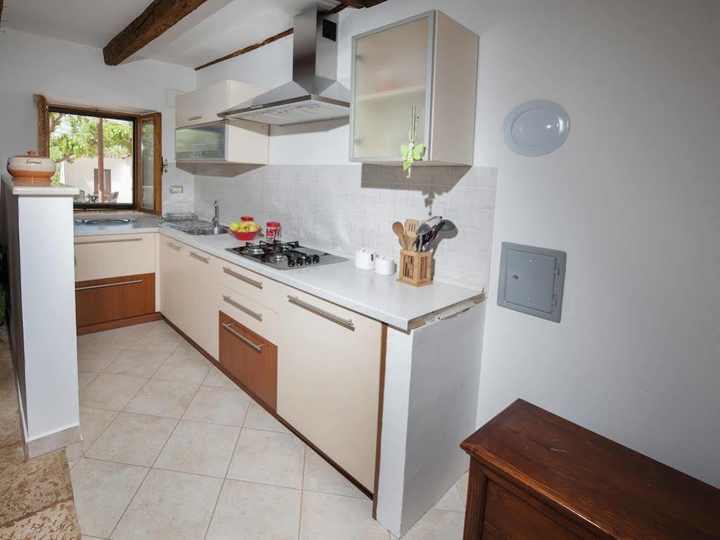 Holiday Apartment Daria 20 罗维尼 外观 照片