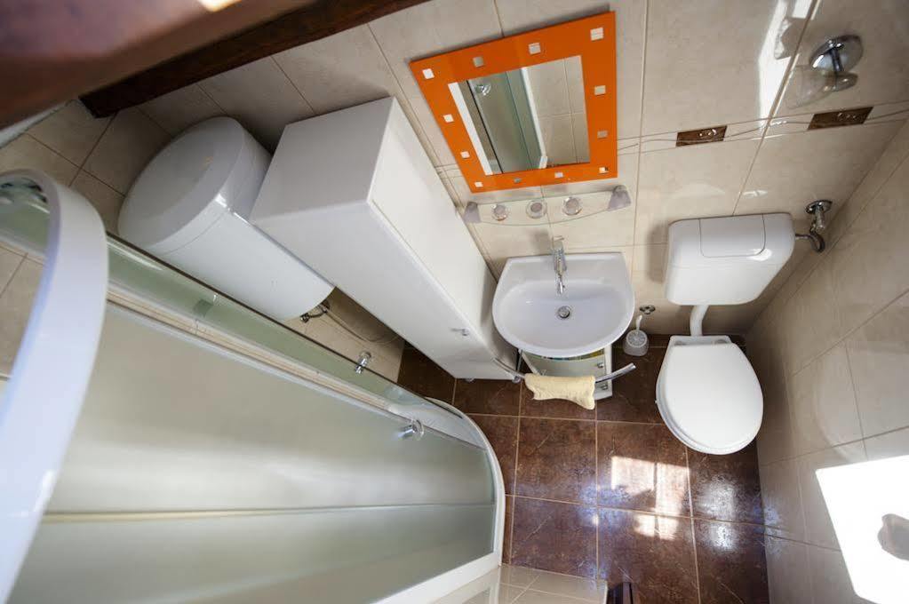 Holiday Apartment Daria 20 罗维尼 外观 照片